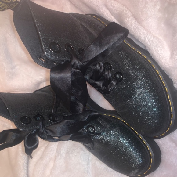 Dr. Martens molly glitter platform boots - Picture 10 of 10